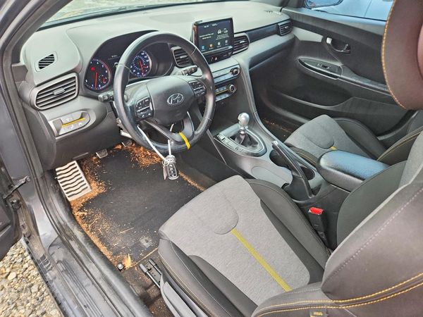 2020 HYUNDAI VELOSTER