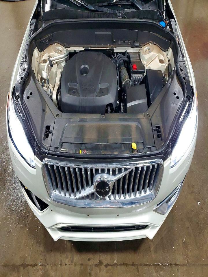 2022 VOLVO XC90 Inscription