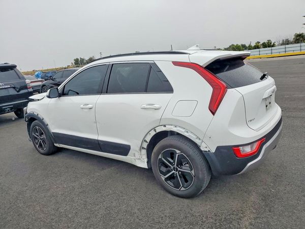 2024 KIA NIRO