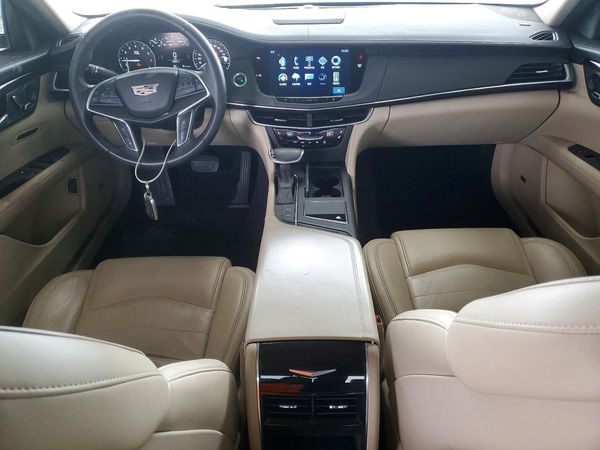 2017 CADILLAC CT6