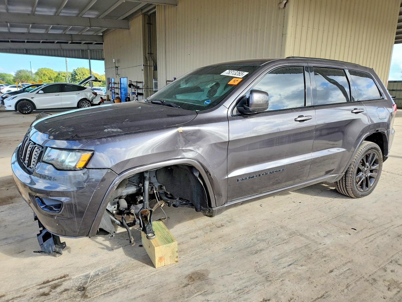2018 JEEP GRAND CHEROKEE Laredo