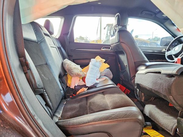 2018 JEEP GRAND CHEROKEE Laredo