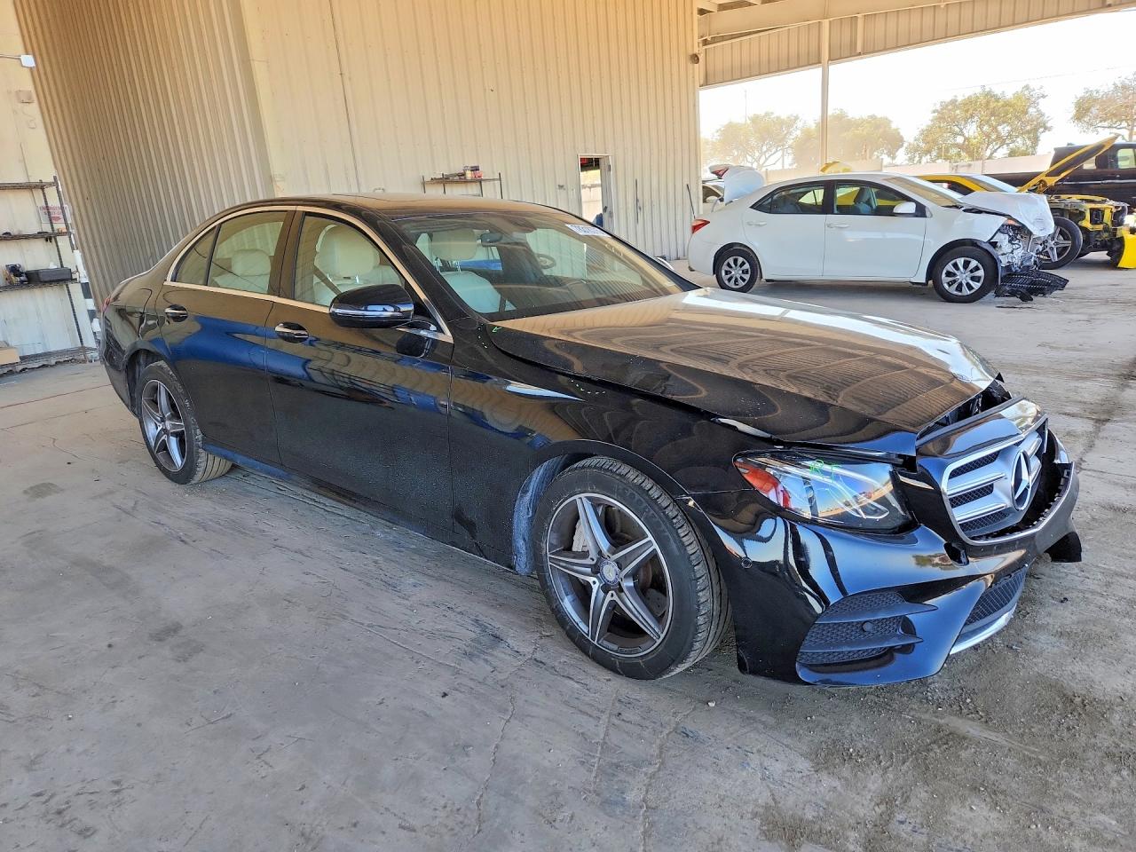 2017 MERCEDES-BENZ E E300