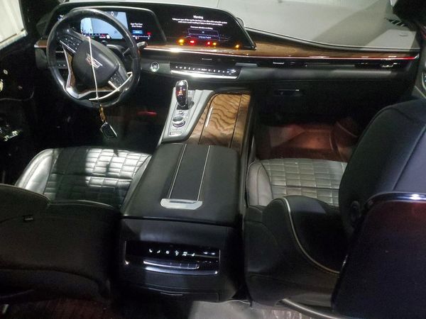 2021 CADILLAC ESCALADE