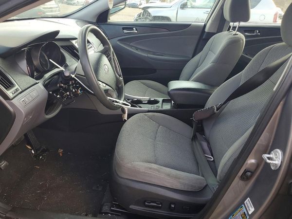 2013 HYUNDAI SONATA