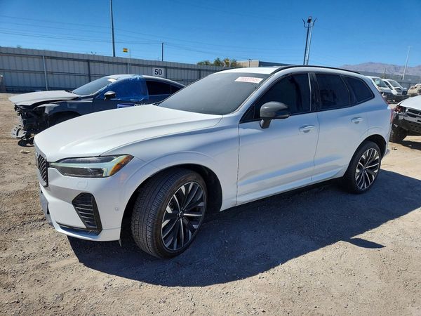 2026 VOLVO XC60