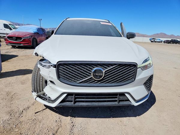 2026 VOLVO XC60