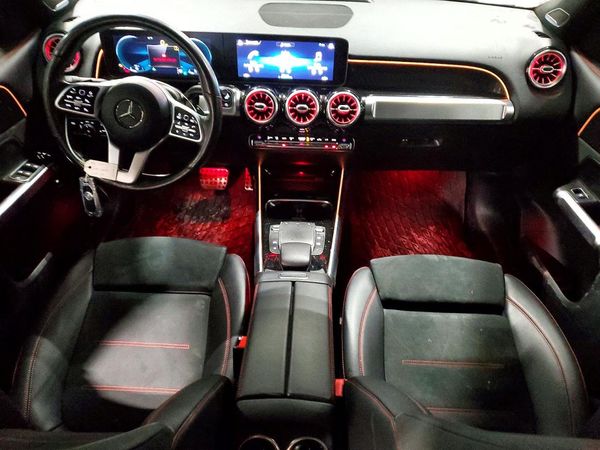 2021 MERCEDES-BENZ GLB GLB250-4M