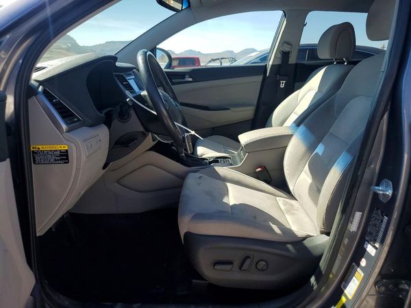 2017 HYUNDAI TUCSON