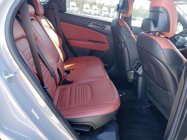 2023 KIA SPORTAGE SX