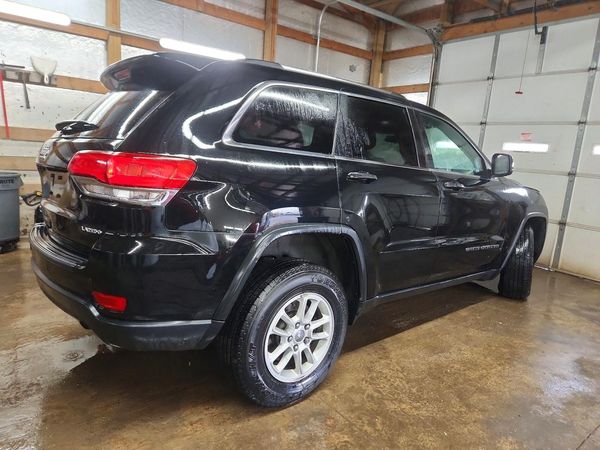 2018 JEEP GRAND CHEROKEE Laredo