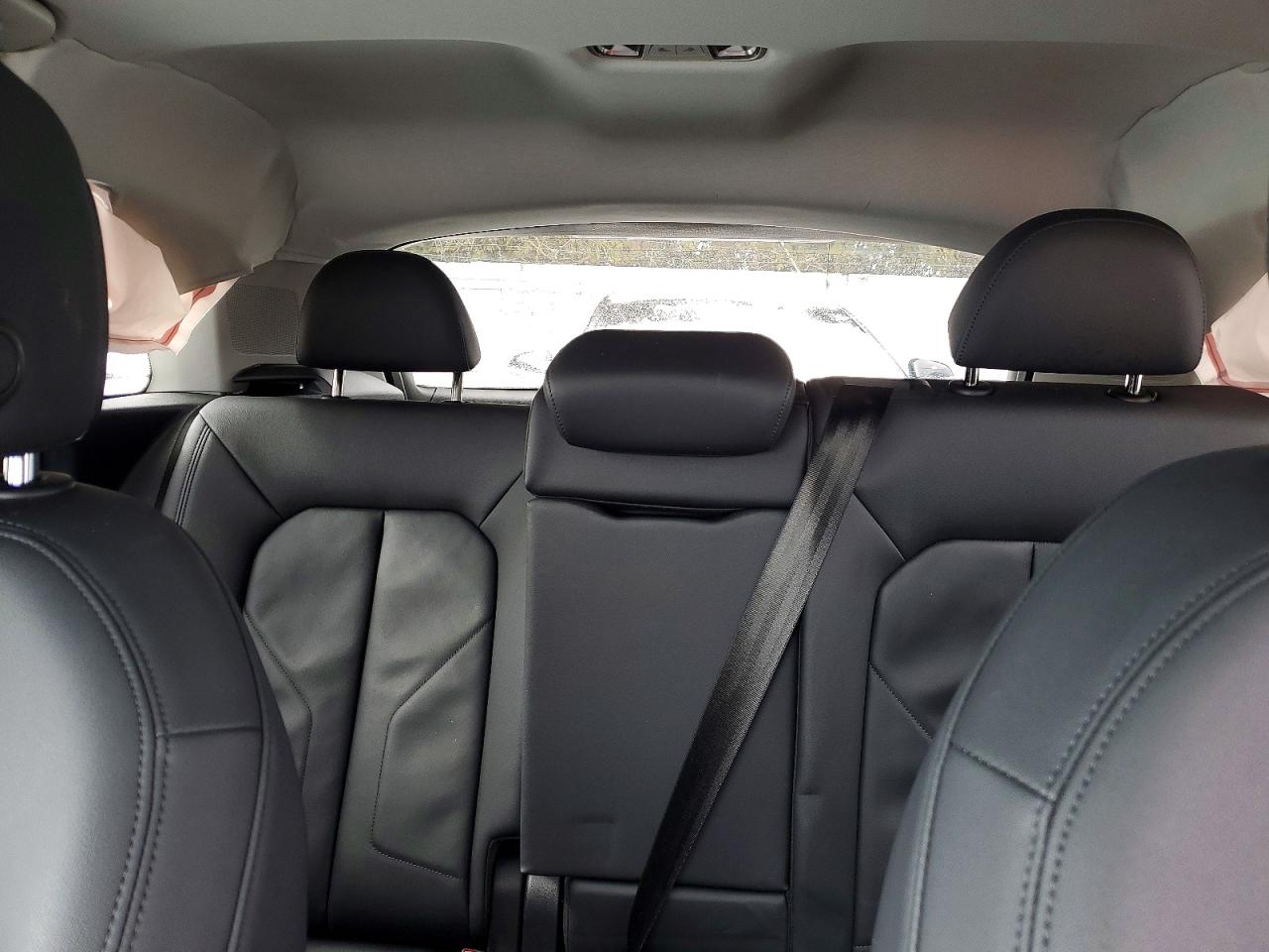 2022 AUDI Q3 quattro Premium