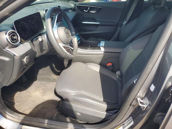 2025 MERCEDES-BENZ C C300