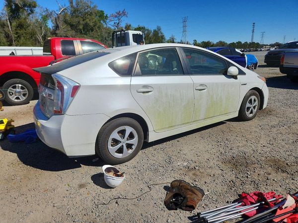 2015 TOYOTA PRIUS — PSRA