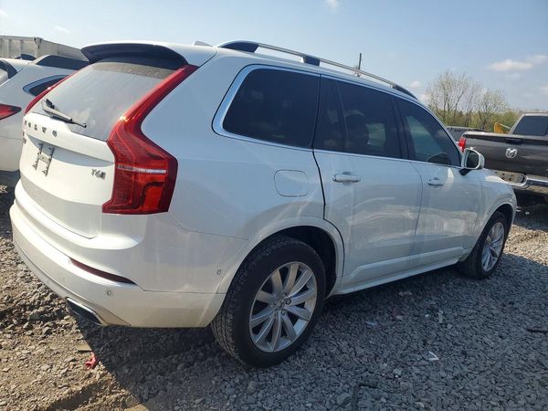 2017 VOLVO XC90