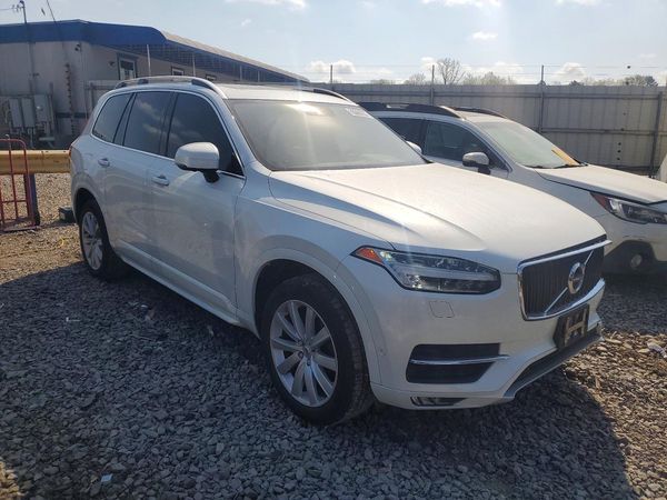 2017 VOLVO XC90