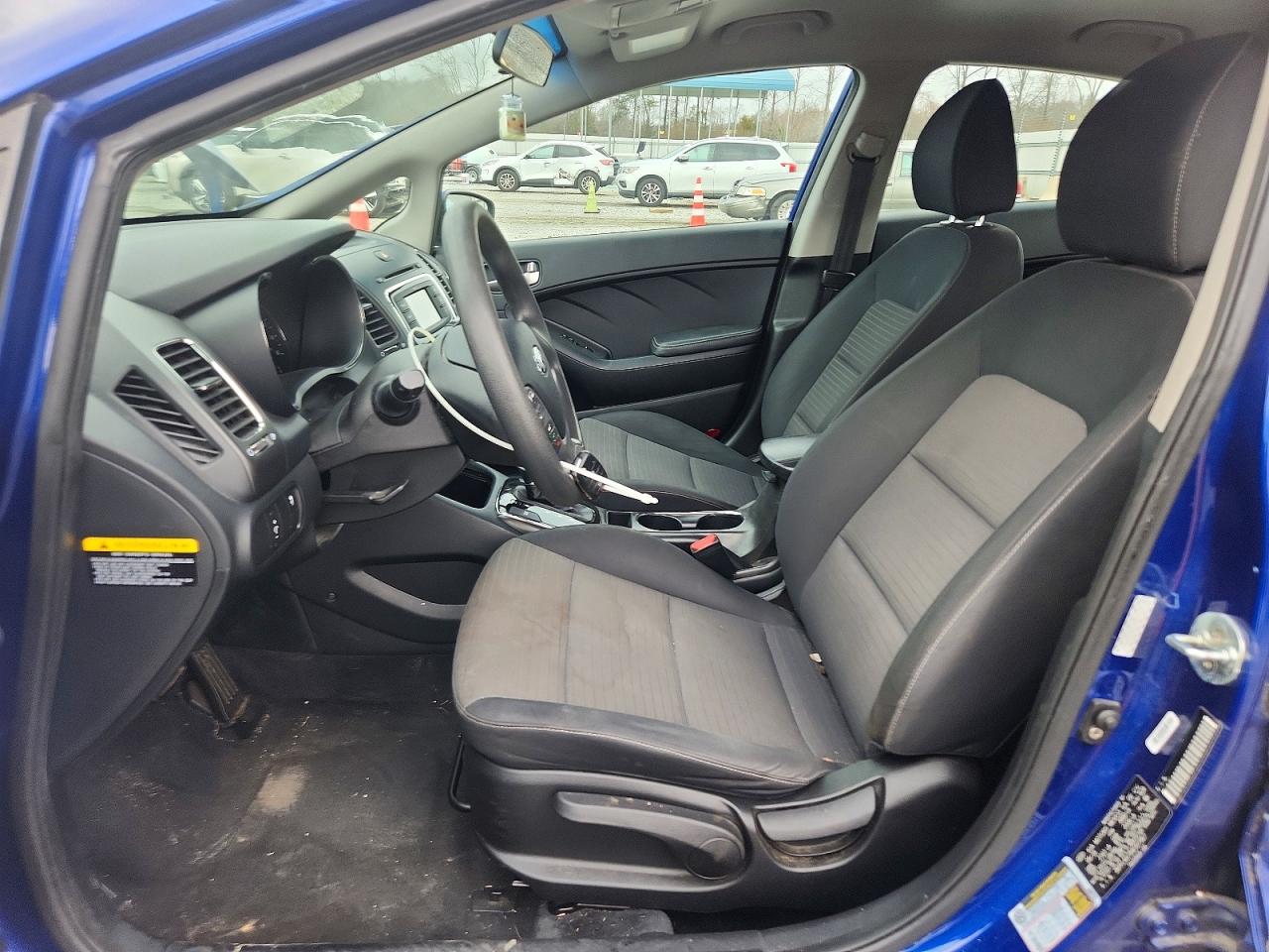 2017 KIA FORTE LX Popular, S