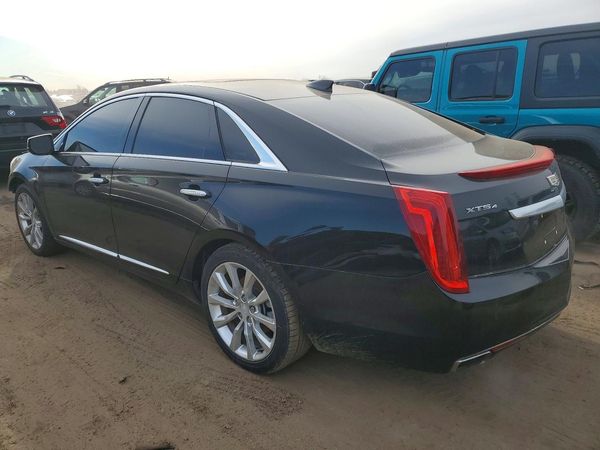 2016 CADILLAC XTS Luxury