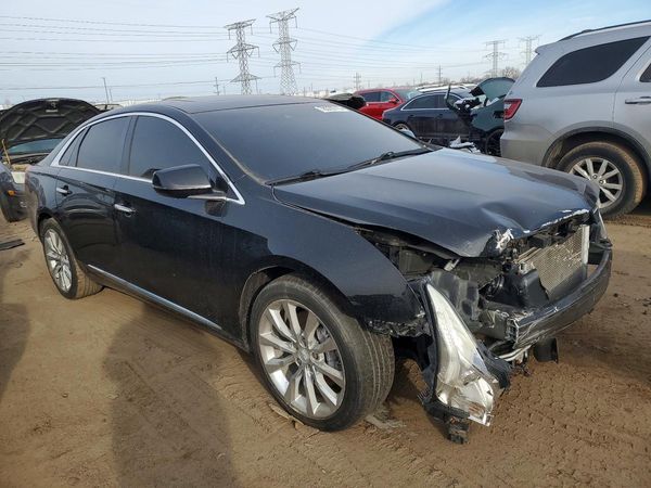 2016 CADILLAC XTS Luxury