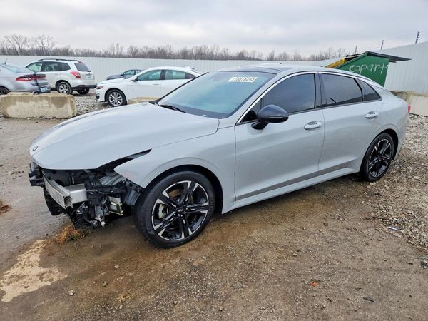 2021 KIA K5