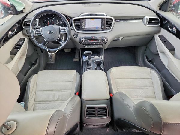 2019 KIA SORENTO SX, SXL