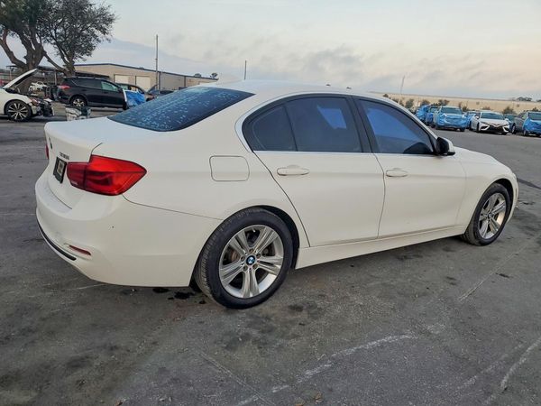 2018 BMW 330 SA