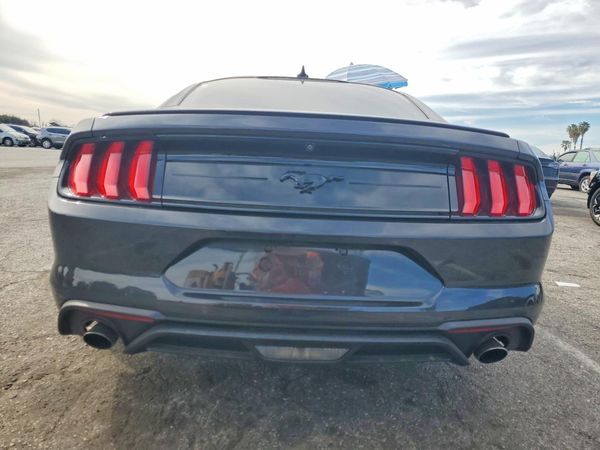 2022 FORD MUSTANG I4 Coupe