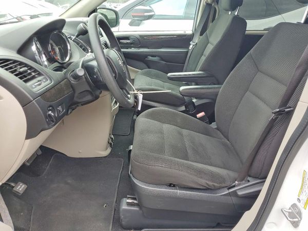 2020 DODGE GRAND CARAVAN SE