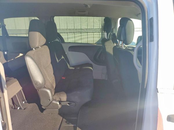 2020 DODGE GRAND CARAVAN SE