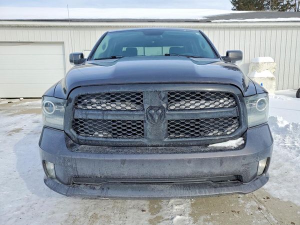 2018 RAM 1500 Sport