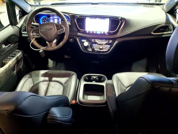 2026 CHRYSLER PACIFICA