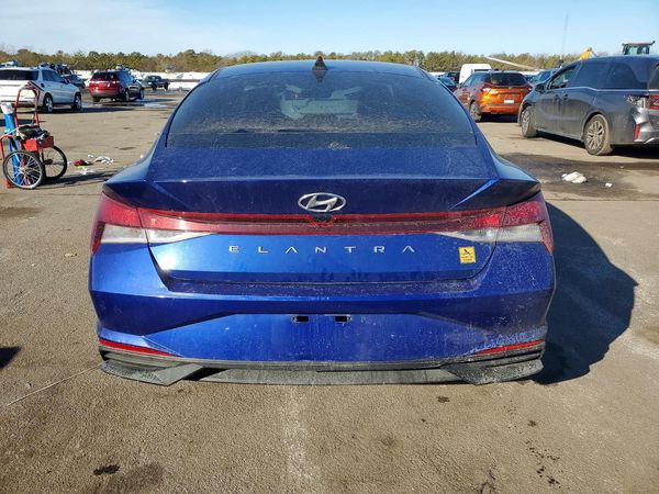 2023 HYUNDAI ELANTRA