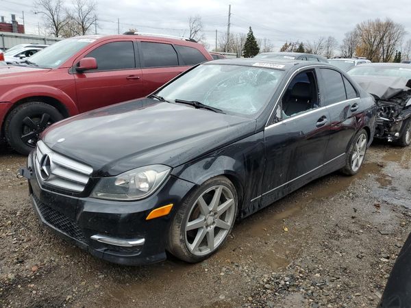 2013 MERCEDES-BENZ C C300