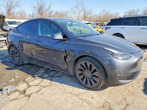 2022 TESLA MODEL Y