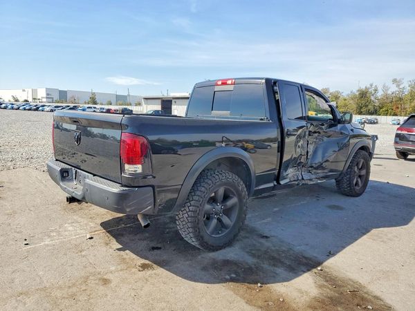 2019 RAM 1500 CLASSIC SLT