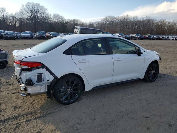 2026 TOYOTA COROLLA