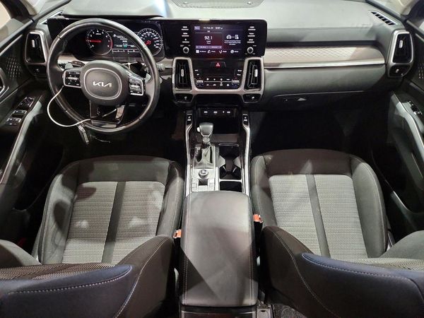 2022 KIA SORENTO LX