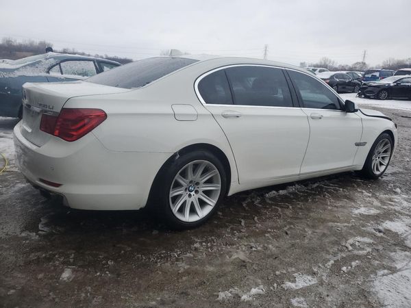 2012 BMW 750 750Lxi/Alpina B7 xDrive