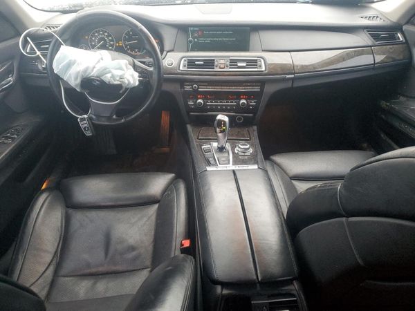 2012 BMW 750 750Lxi/Alpina B7 xDrive