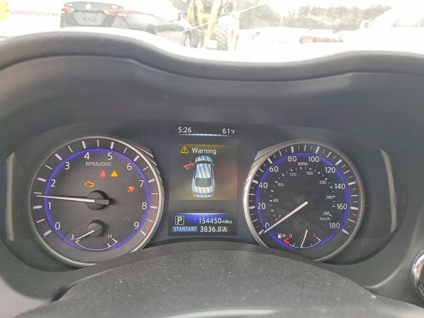 2015 INFINITI Q50