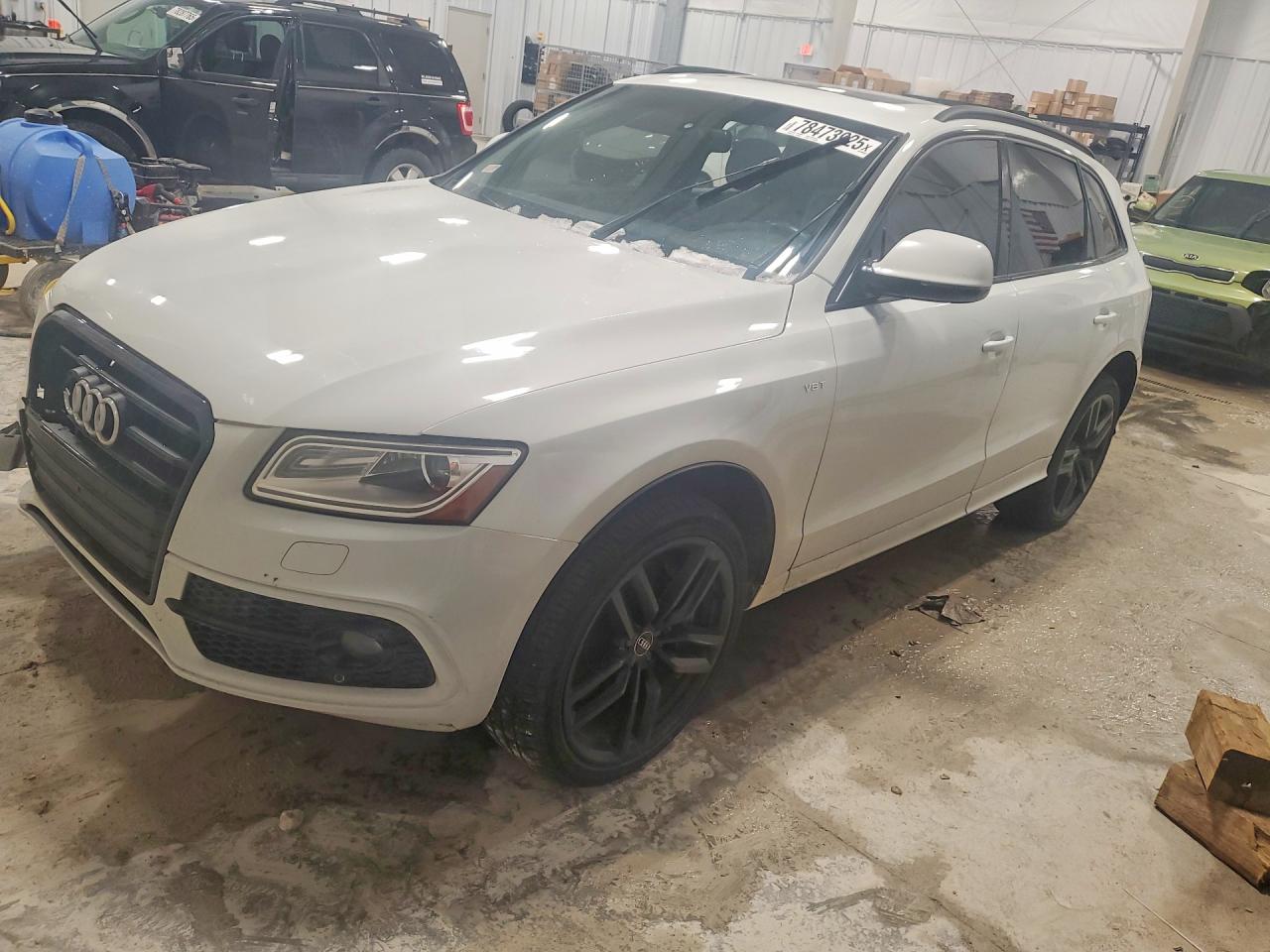 2016 AUDI SQ5