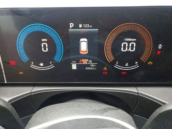 2025 HYUNDAI SANTA FE SE