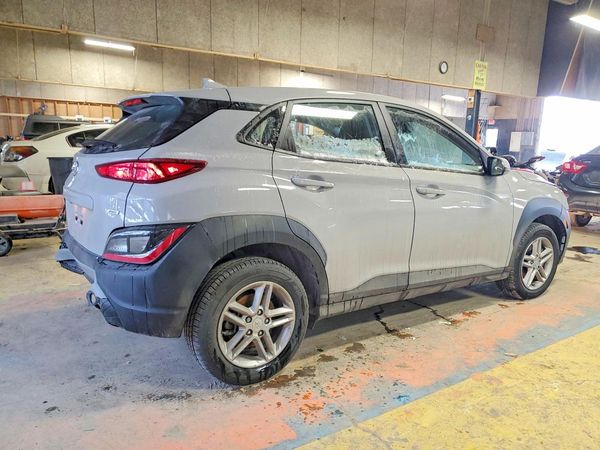 2023 HYUNDAI KONA SE