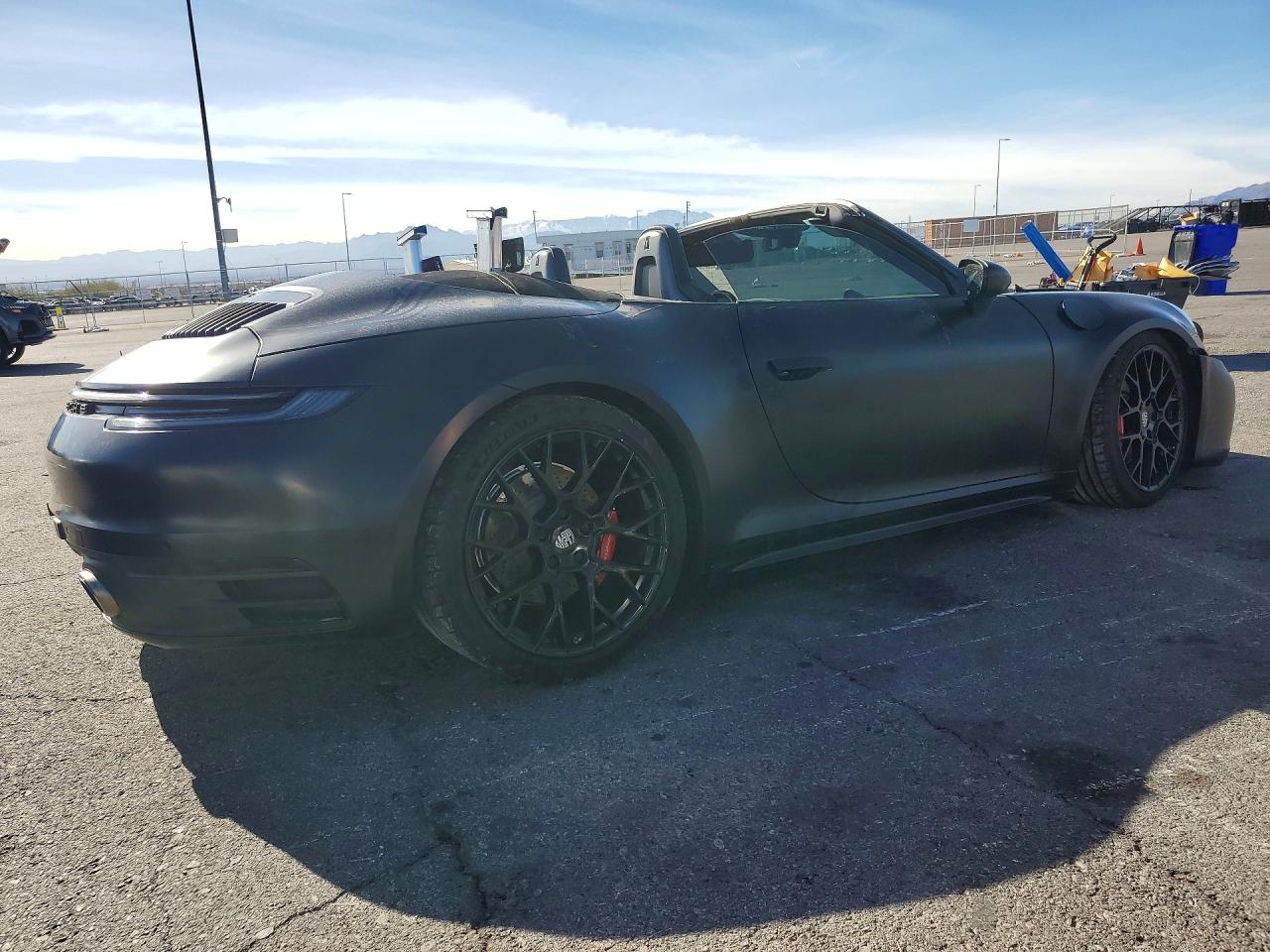 2022 PORSCHE 911