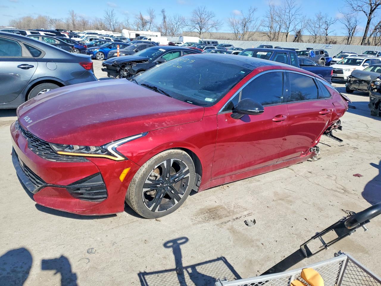 2022 KIA K5