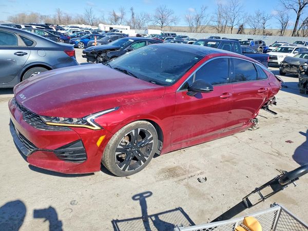 2022 KIA K5