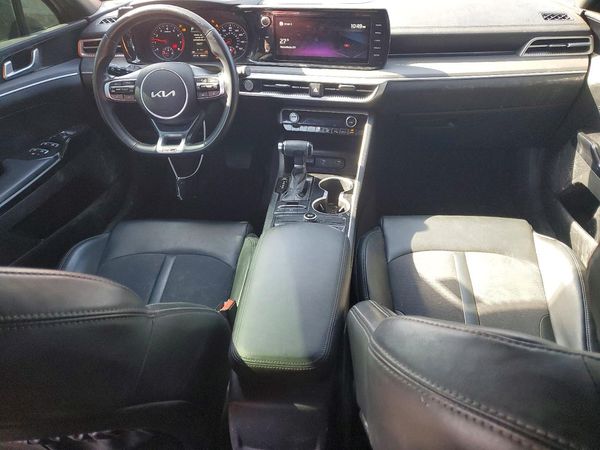2022 KIA K5