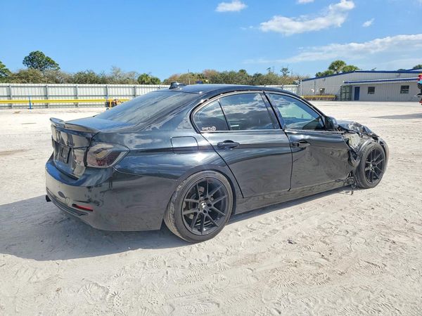 2017 BMW 330