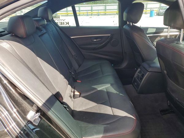 2017 BMW 330