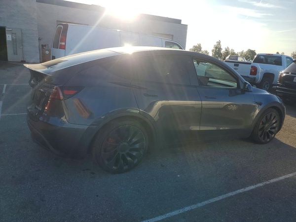 2021 TESLA MODEL Y